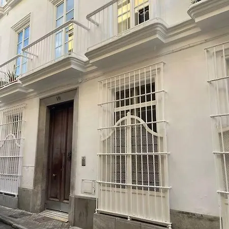 1 Cozy Bedroom In Center Jerez شقة