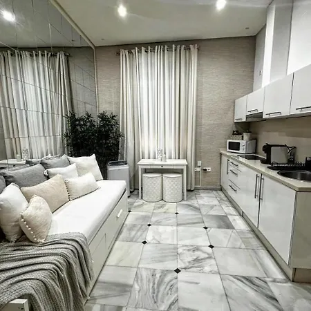 1 Cozy Bedroom In Center Jerez جيريز