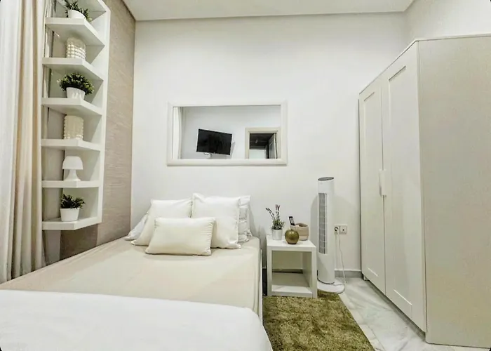 1 Cozy Bedroom In Center Jerez شقة